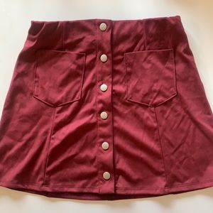 NWOT - suede burgundy maroon pocket button skirt
